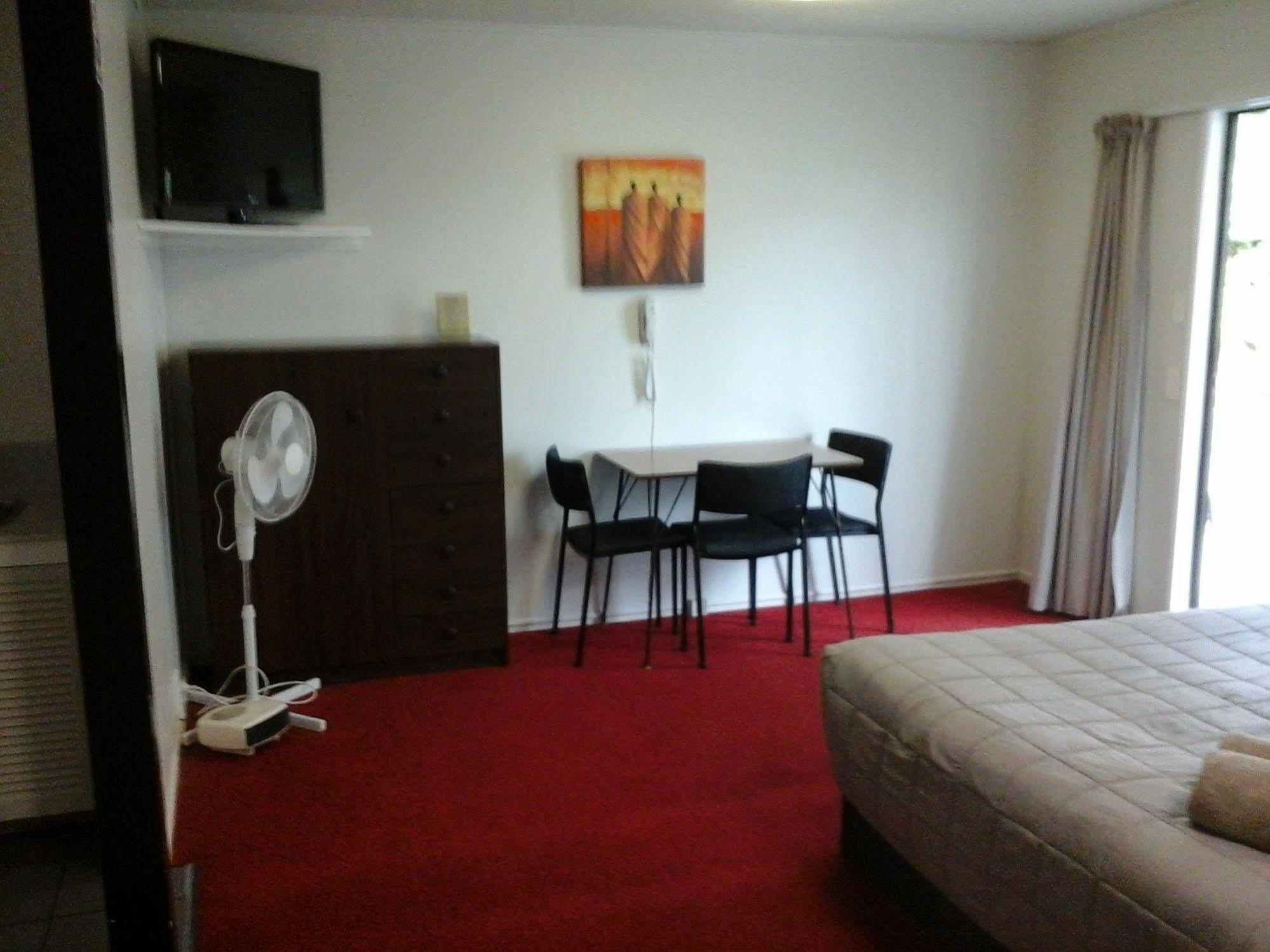 Carrington Motel New Plymouth Exterior foto